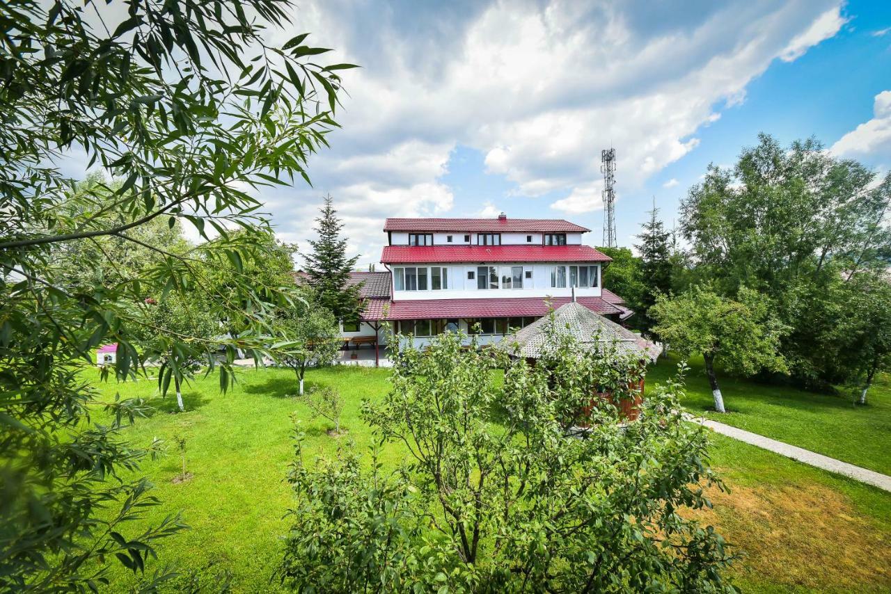 Villa Bravo Breaza ภายนอก รูปภาพ
